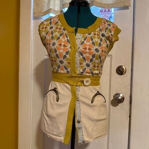 Adorable OS Local Designer Sweater with Tunic Coin Pockets